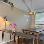 Casa vacanze Het Dijkhuysje By Zilt Warmenhuizen